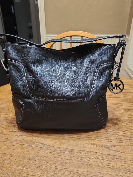 Michael Kors Handbags - Michael Kors Tote Bag
